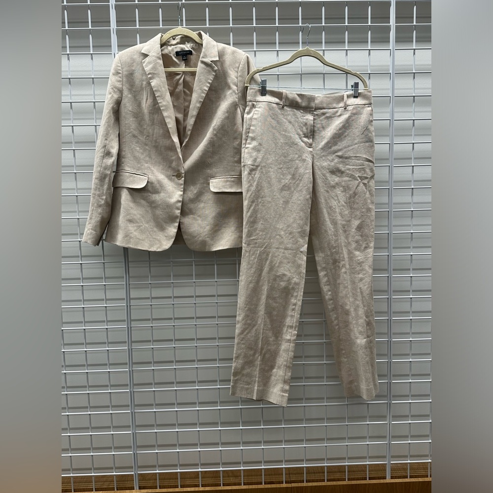 Ann Taylor Linen Blend Suit - Size 6